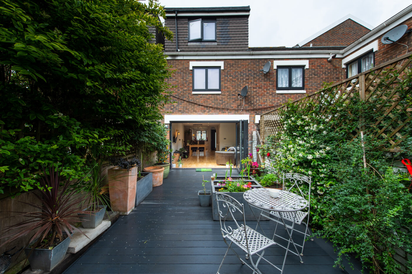 FLEECE WALK, ISLINGTON, LONDON N7